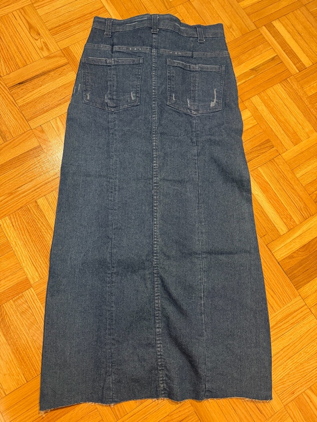 Forever 21 Denim Skirt - photo 3
