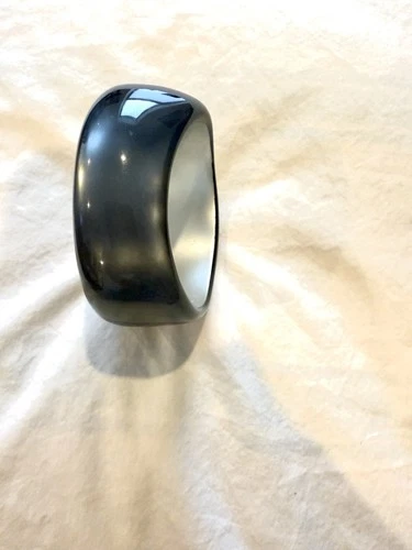 Vintage Clear Gray Asymmetrical Lucite Cuff Bracelet 1960s Mod - photo 3
