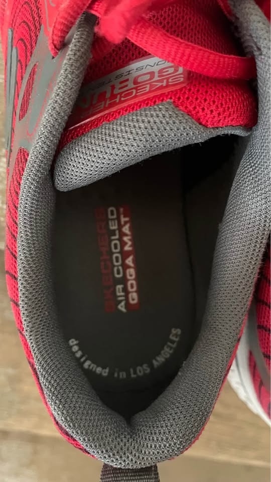 Men's Skechers Shoes (Size 9.5) - photo 3