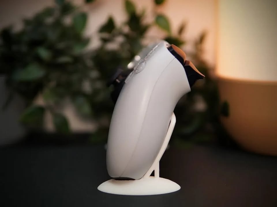 Minimalistic PS5 Controller Stand - photo 2