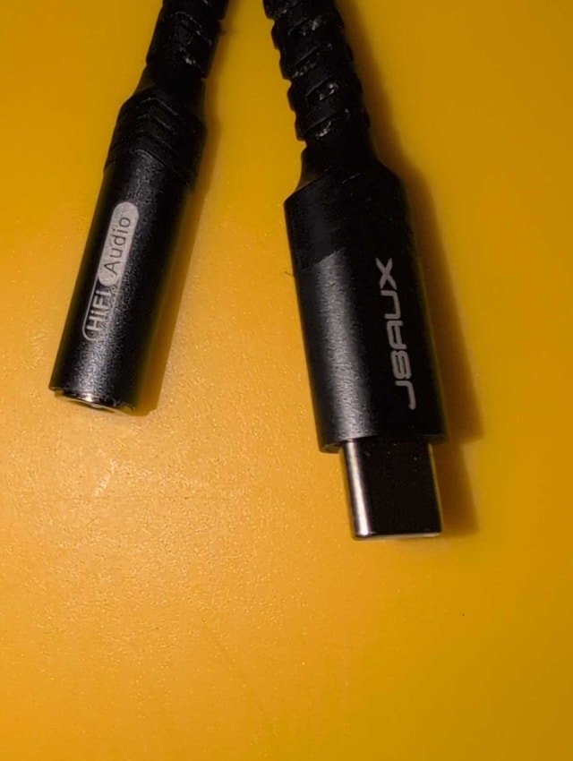 JSAUX USB-C to 3.5mm Headphone Adapter - photo 2