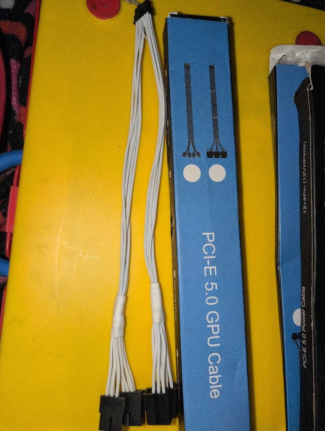 PCI-e 5.0 GPU Cable - photo 2