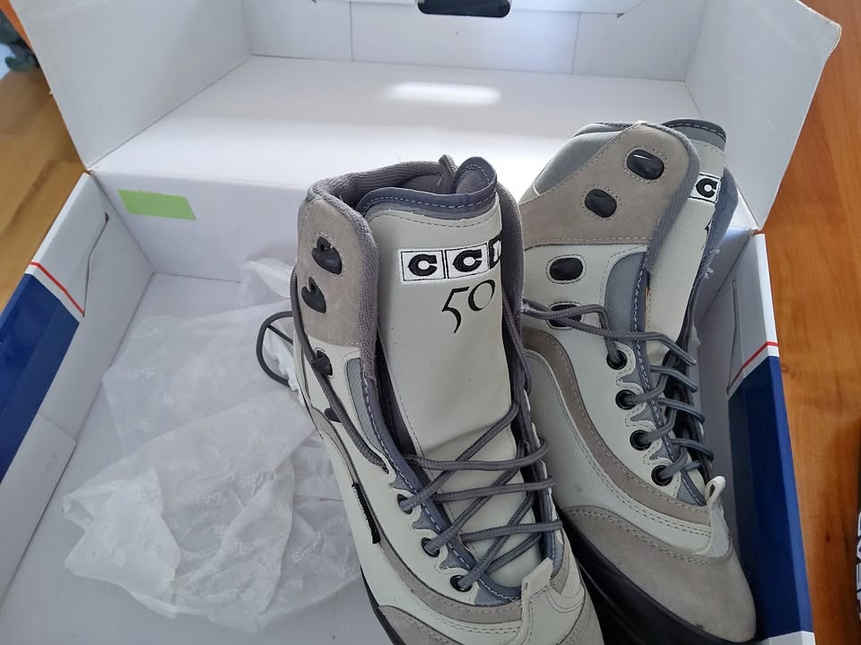 CCM SP50 Women's Grey Figure Skates (Sale and Pelletier version)
