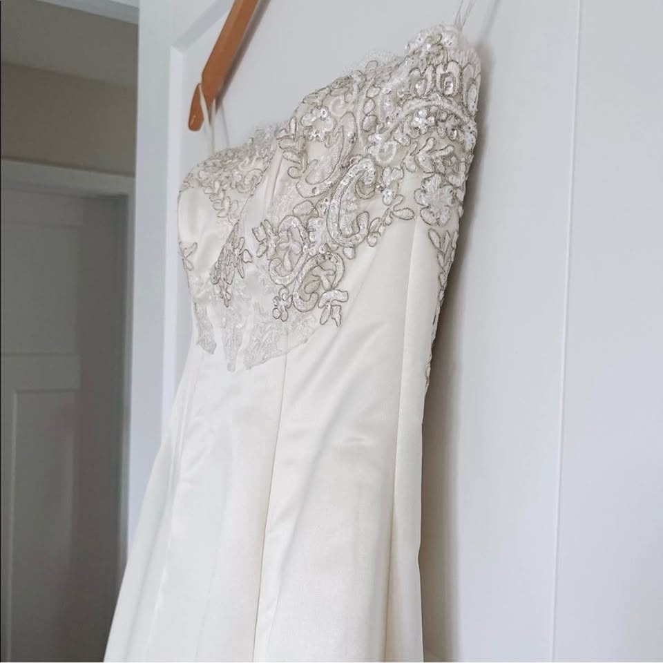 Size 4 Wedding Dress - photo 5