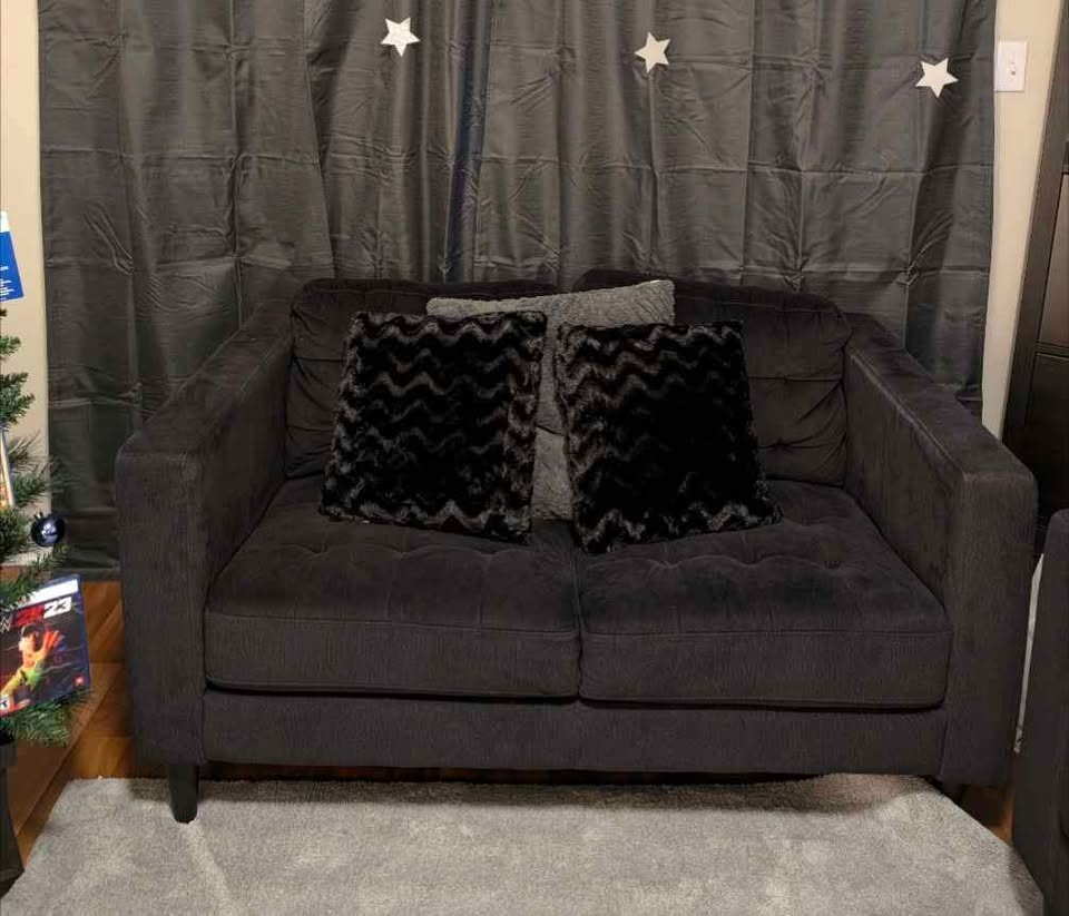 Black LOVESEAT COUCH AVAILABLE
