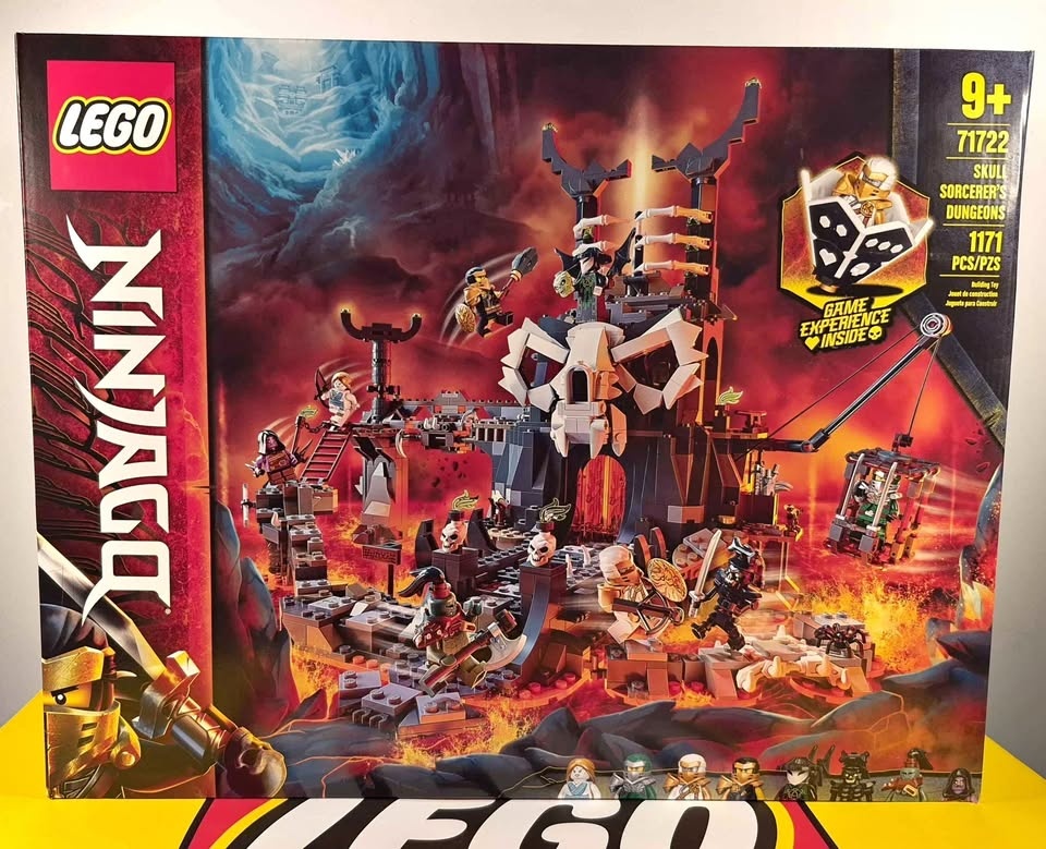 Lego Ninjago 71722 Skull Sorcerer’s Dungeons w/ Minifigs 2021