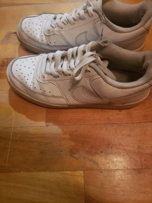 Nike Shoes - Size 10 - Off-White - photo 2