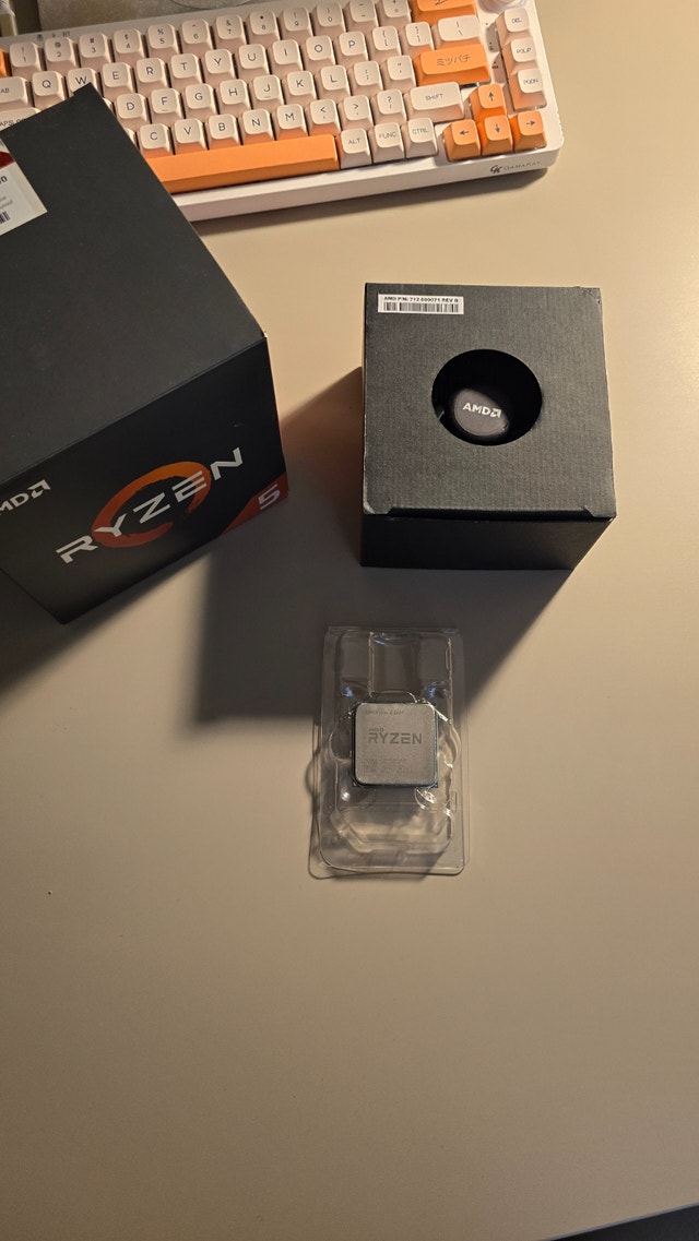 AMD Ryzen 5 2600 (6 Core, 12 Threads), Complete in Box w/ Cooler - photo 3