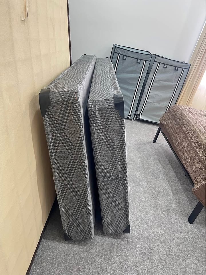 Twin bed box