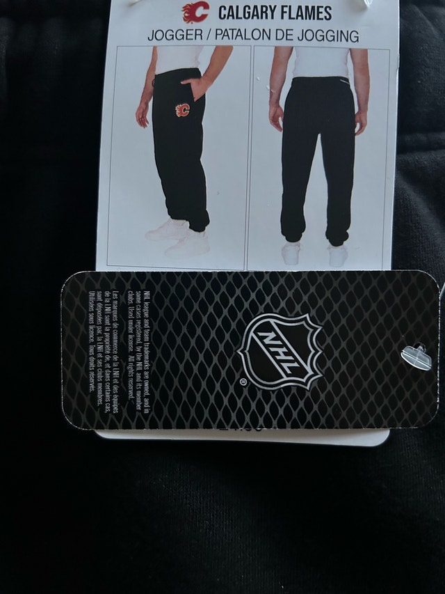 Brand New NHL Calgary Flames Fleece Joggers - photo 5