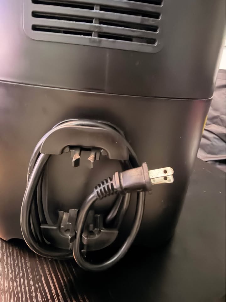 GOURMIA AIR FRYER - photo 3