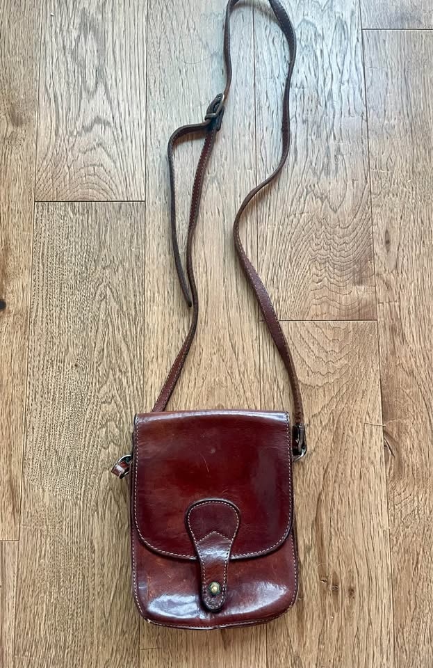Vintage Italian Leather Crossbody Bag - photo 2