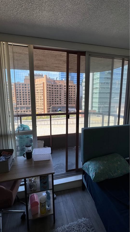 Private Room with Balcony for Rent - 736 Bay St - photo 5