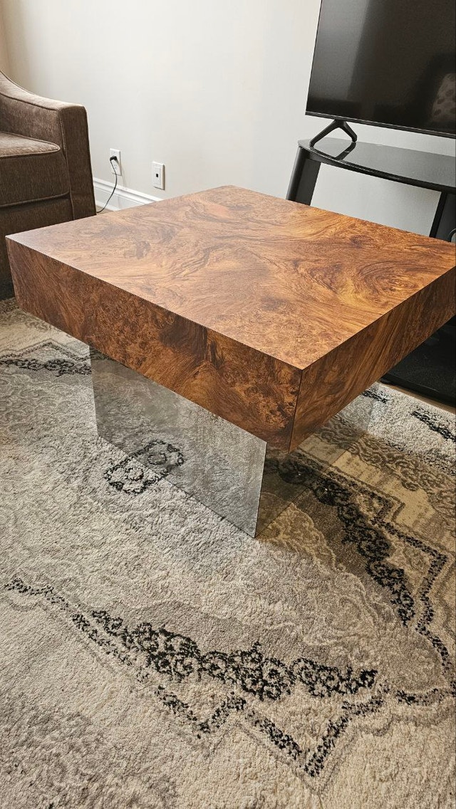 Modern Wood & Chrome Coffee Table – MINT Condition