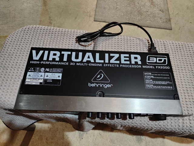 Behringer Virtualizer 3D FX2000 Multi-Effects Processor