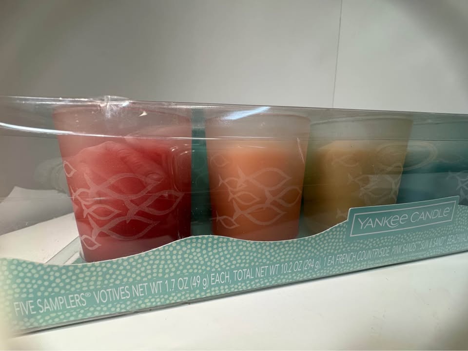 Yankee Candle Summer Seaside Silhouettes Votive Gift Set - photo 3
