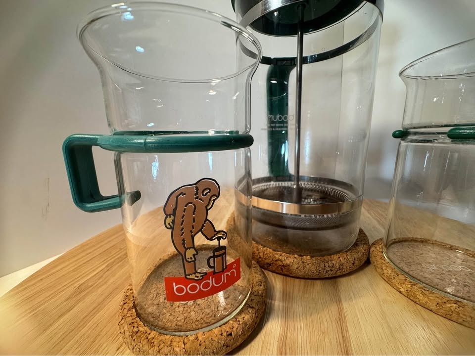 VINTAGE Bodum Bistro Mugs & French Press - Rare Monkey Promo - photo 2