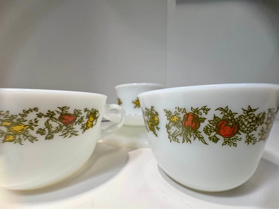 VINTAGE Pyrex Spice of Life Mugs (Set of 4)
