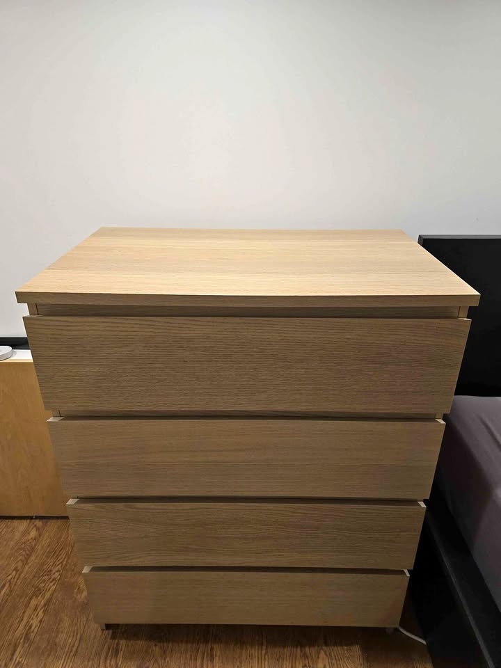 IKEA MALM Dresser 4 Drawers