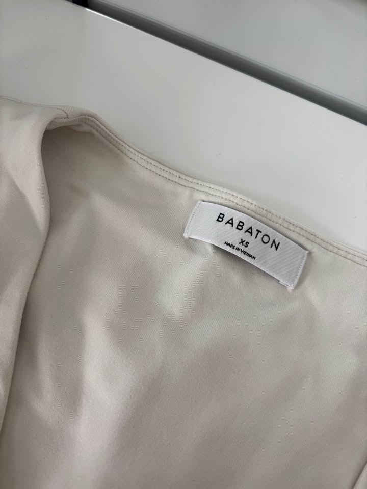 Babaton Contour V neck Longsleeve - photo 4