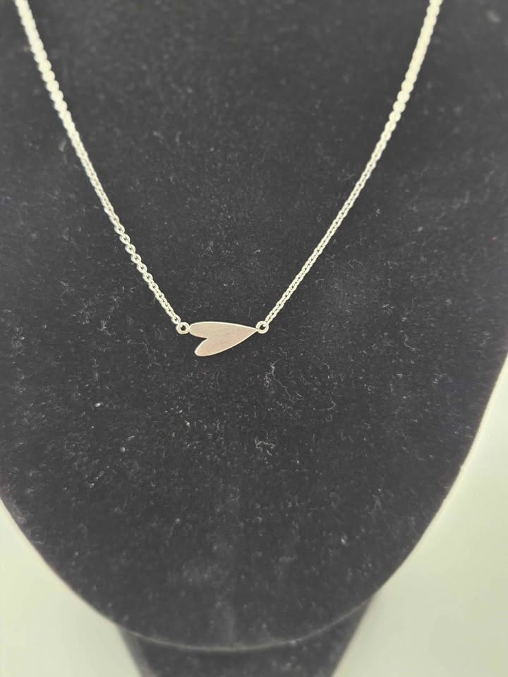 Tashi 925 Sterling Silver Heart Necklace | Minimalist Dainty Jew - photo 2
