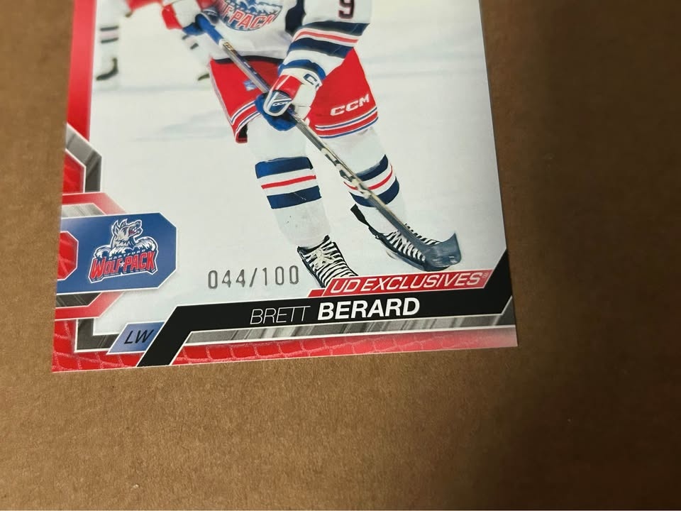 2024-25 AHL Brett Berard UD Exclusives /100 - Wolf Pack - photo 2