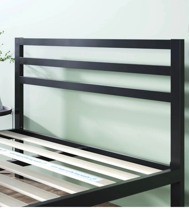 Zinus Queen Metal Bed Frame