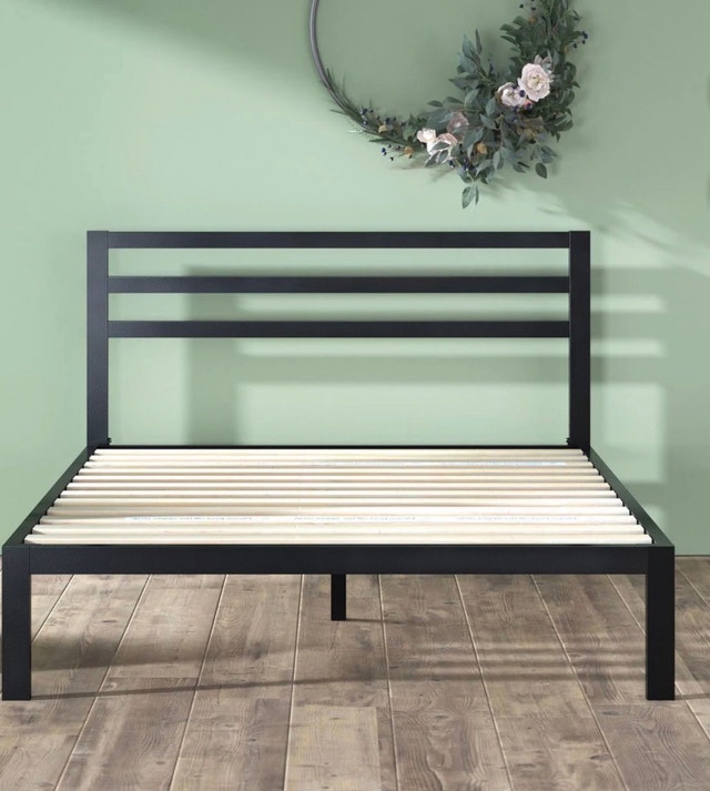 Zinus Queen Metal Bed Frame - photo 2
