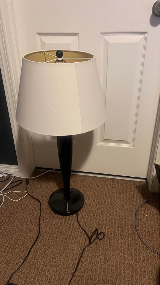 Side Table Lamp - photo 2