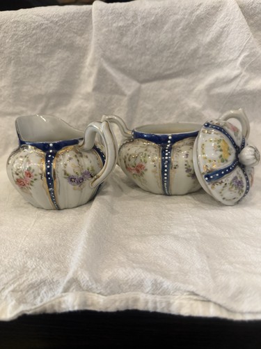 Classic English Tea Style Sugar Dish With Lid And Creamer - photo 4