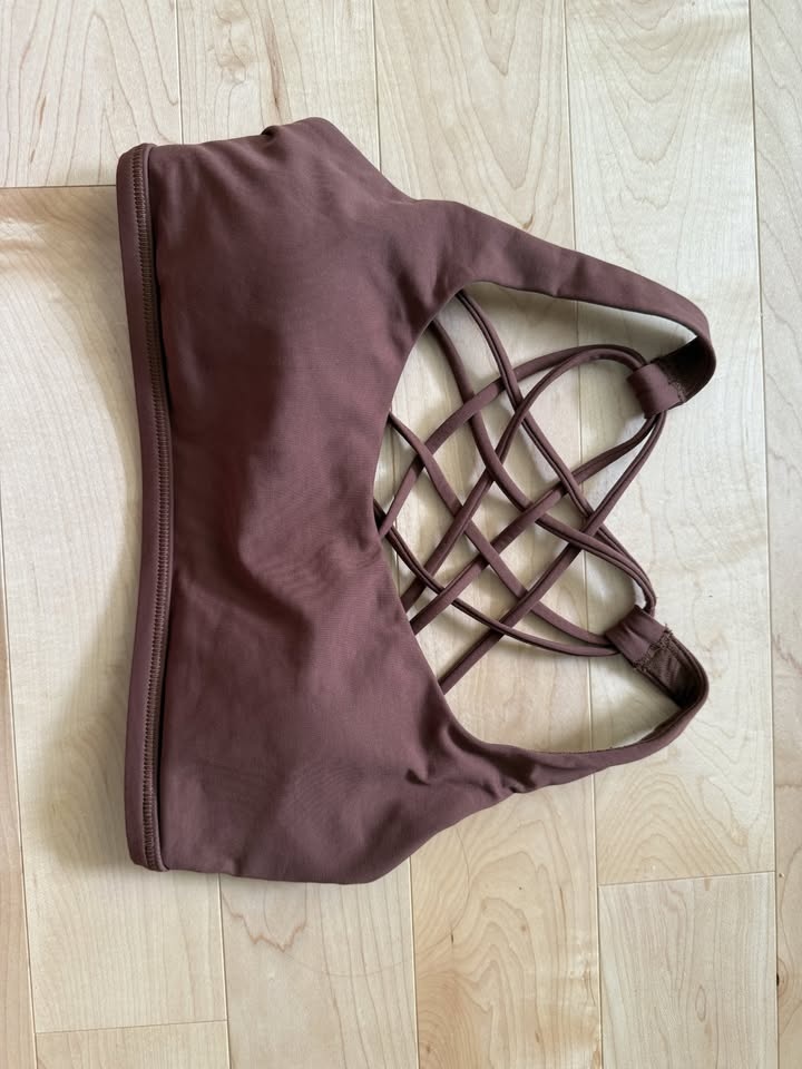 CLOSET SALE: Lululemon Brown Free to Be Serene Bra - photo 5