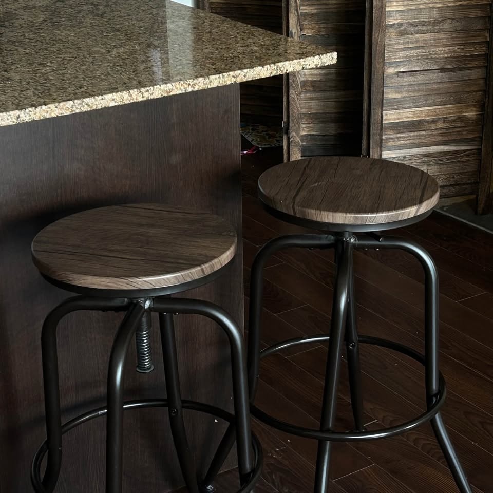 Two Bar Stools - photo 2