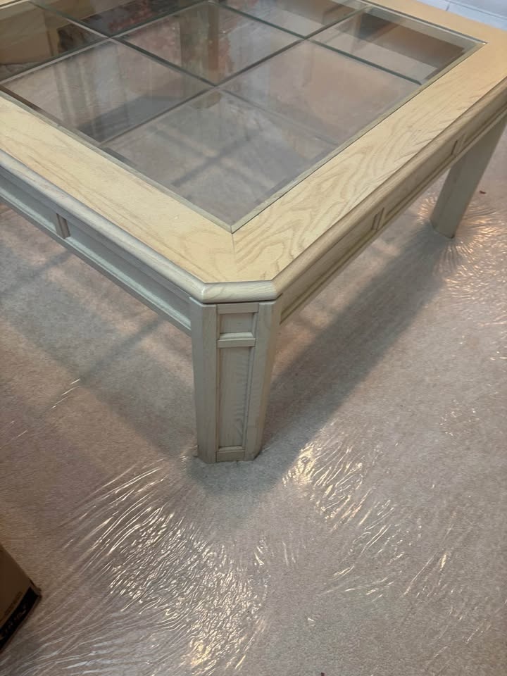 Stanley Furniture Glass-Top Living Room Table Set - Solid Wood - photo 5