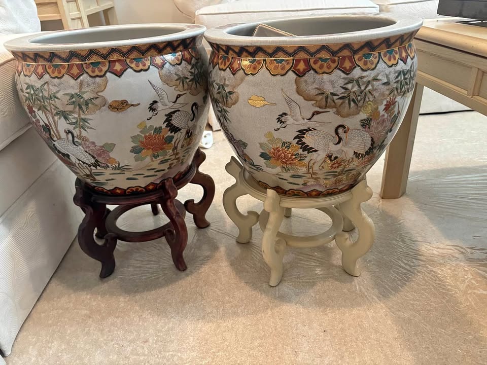 Elegant Asian-Inspired Ceramic Planters with Wooden Stands – Set