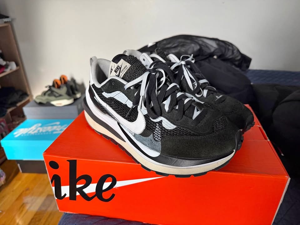 Nike x sacai Vaporwaffle Size 10.5