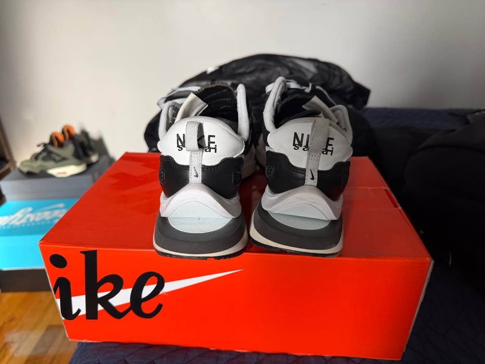 Nike x sacai Vaporwaffle Size 10.5 - photo 4