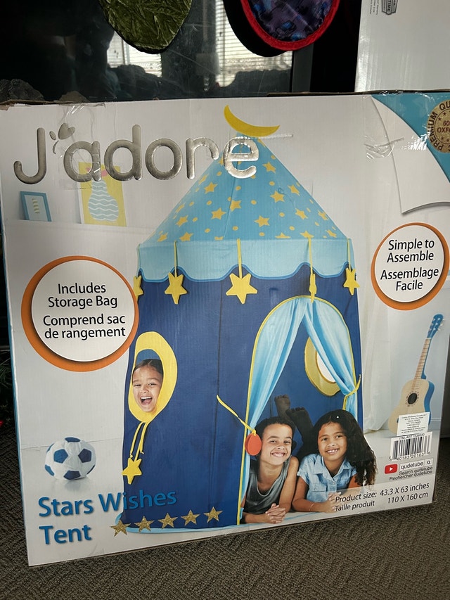 Brand New Jadore Indoor Kids Castle Play House Camping Tent