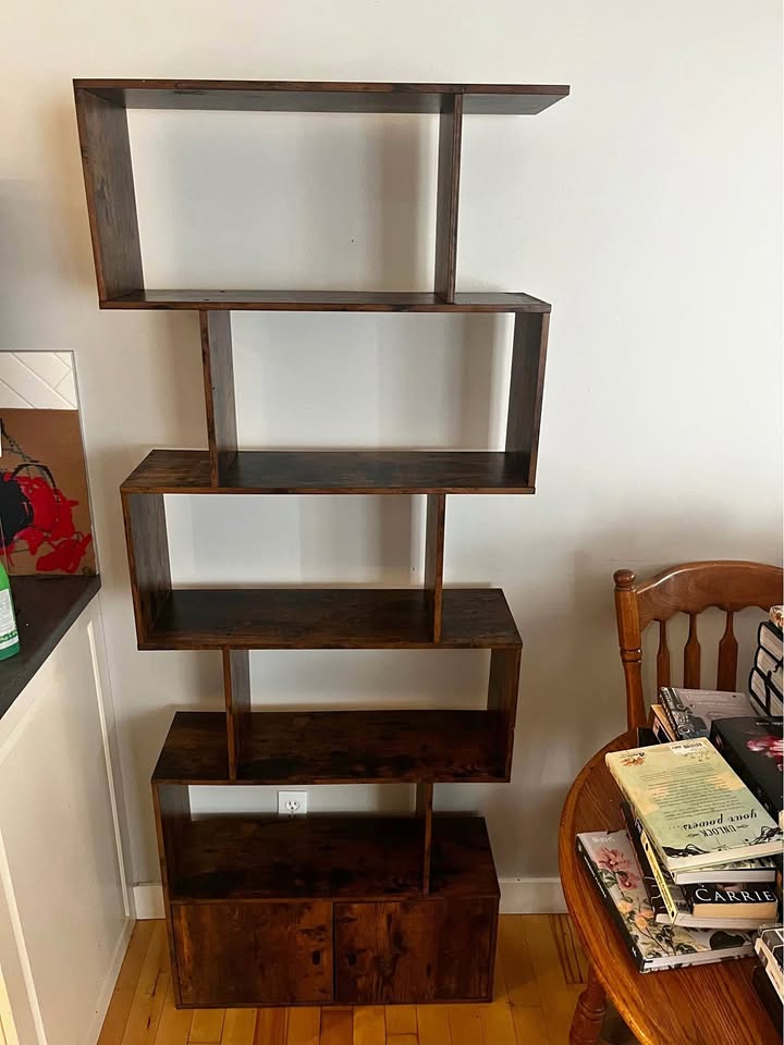 Bookshelf