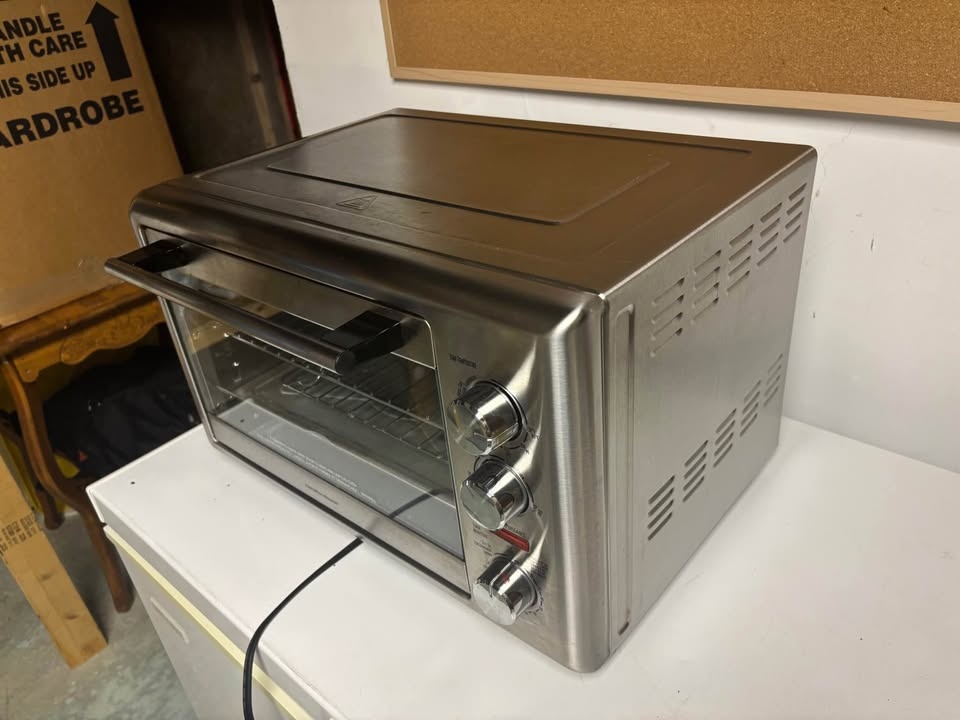 Hamilton Beach Countertop Oven w/ Convection & Rotisserie - photo 5