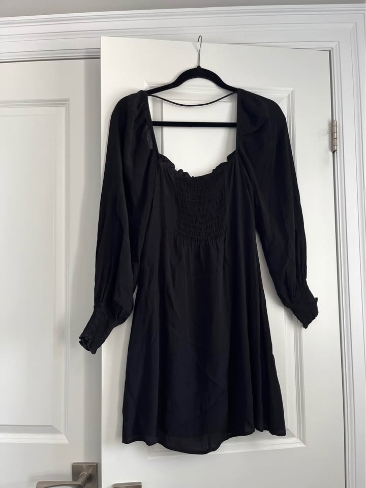 Cute Black Dress - photo 3