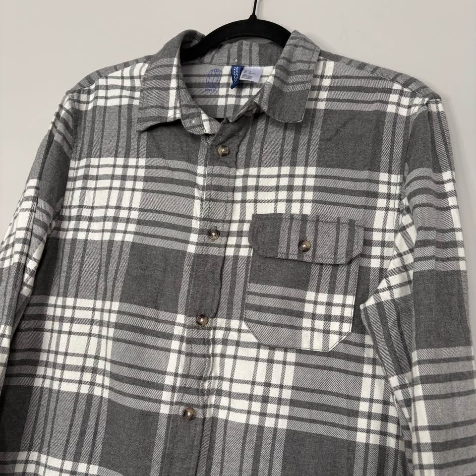 H&M Men's White & Grey Flannel Shirt - Size Small - photo 2