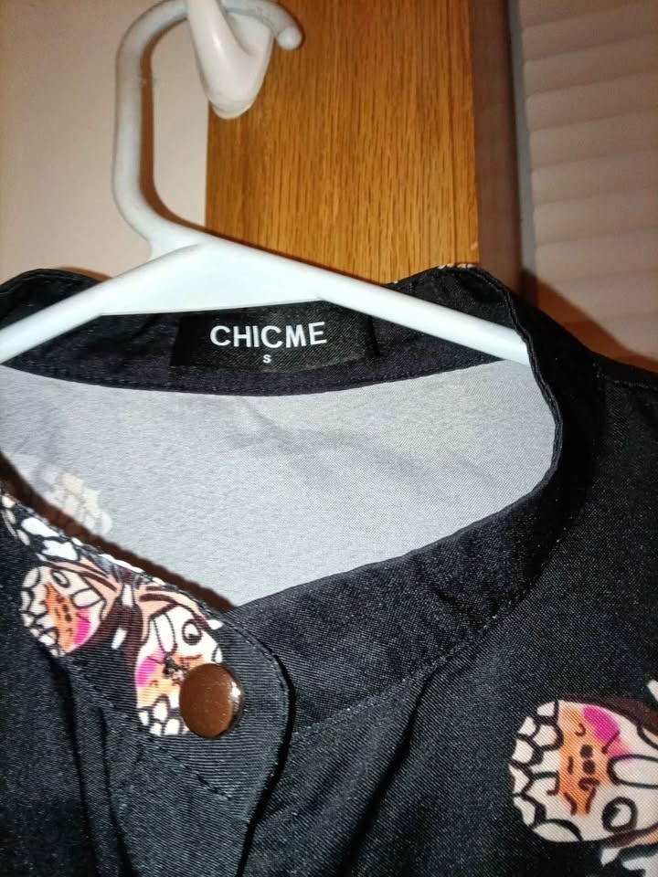 Various Women's Blouses - photo 3