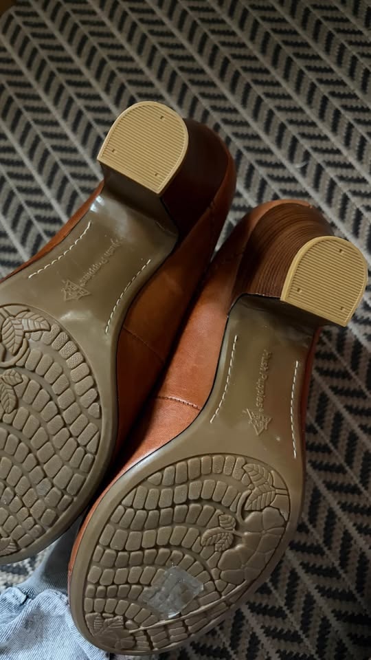 Women’s Heels Size EU43 - photo 2