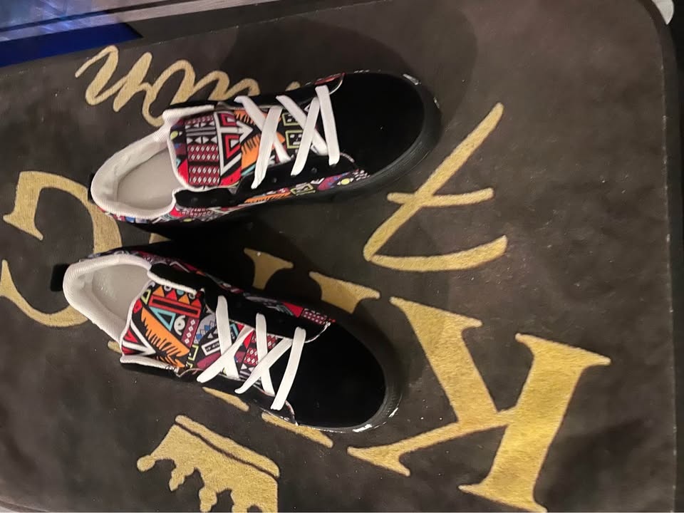 Men’s Stylish Graffiti Print Shoes - photo 2