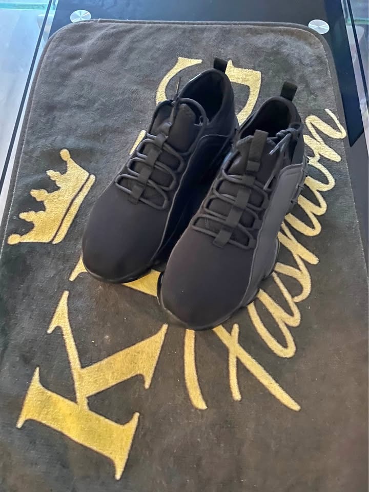 Men's Stylish Lightweight Sneakers