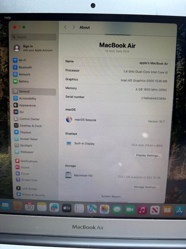 Early 2014 A1466 13” MacBook Air - photo 2