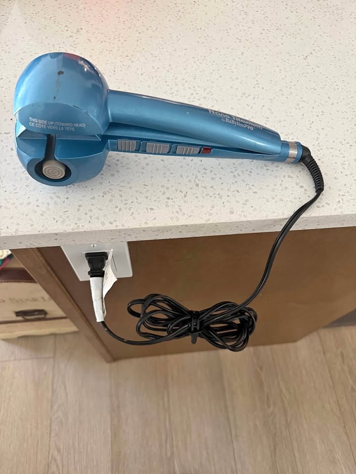 BaBylissPRO Nano Titanium Miracurl Professional Automatic Curler