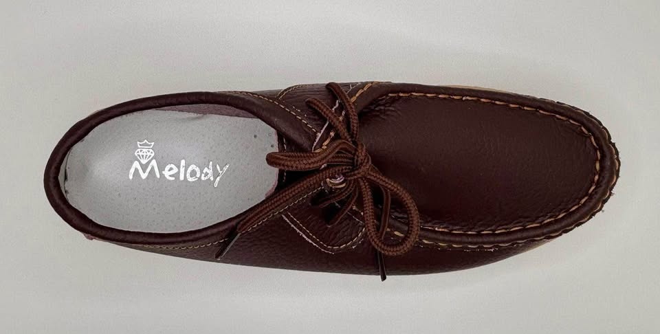 Brand new Melody Cowhide Brown Boots size 7-7.5 - photo 5