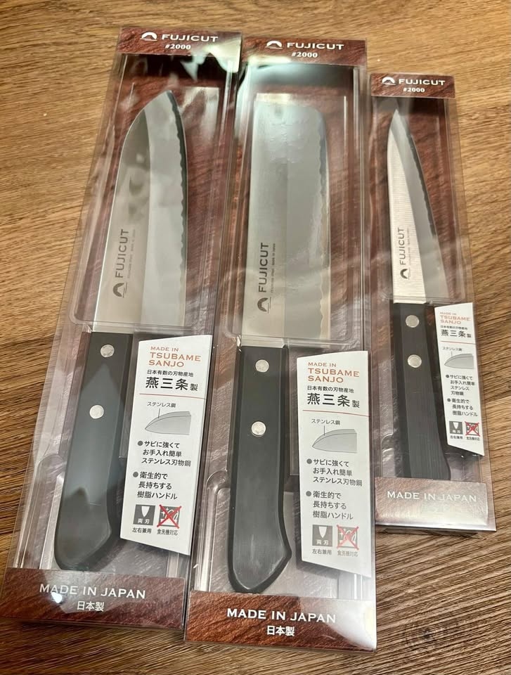 Brand new set of 3 Fuji Knives - made in Japan