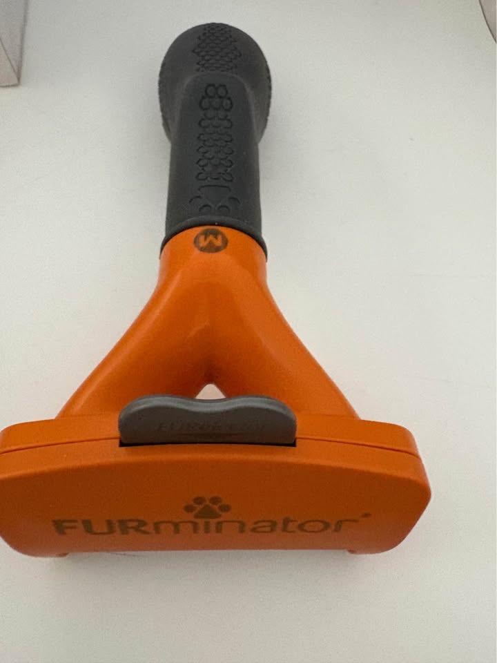 FURminator Undercoat Tool for Medium Dogs, Short Hair - photo 2